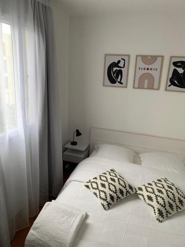 Gallery image of Chambre Privée Face arrêt de Tram proche métro 5 Pablo Picasso, Chambres individuelles , La cuisine , le WC et la salle de bain sont en commun in Bobigny