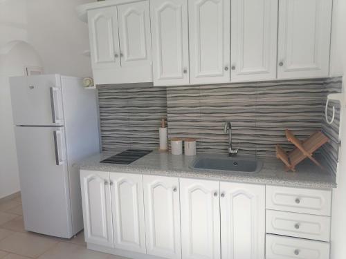 Anna'sHouseにあるキッチンまたは簡易キッチン