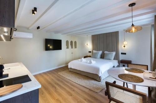 Luxury suite Forville - Cannes center - Maison Lérins