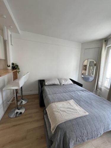 Stylish apartment in Paris