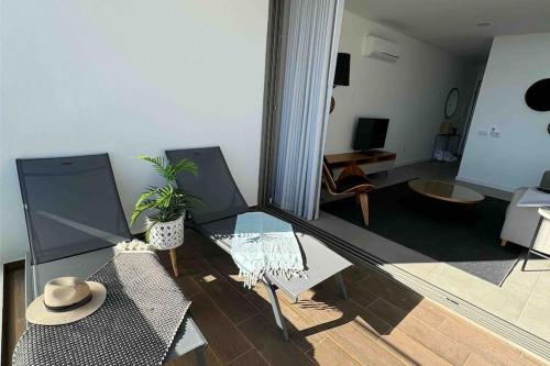 Concha is a NEW apartment * 5min walk to the beach