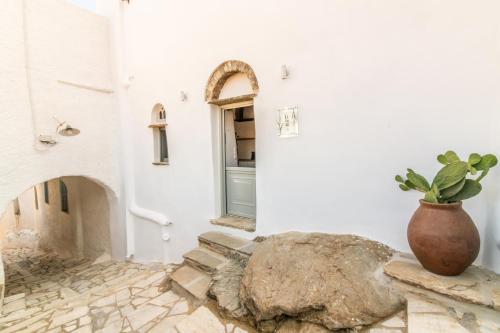 Фотография из галереи Livadi house Tinos patitiri в городе Káto Klísma