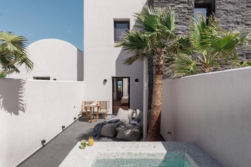 Area soggiorno di Aja Retreat Luxury Suites