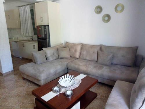 Galeriebild der Unterkunft Ajlins Holidays Hause in Delvinë