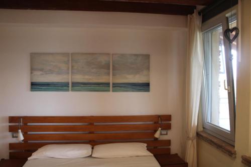 Katil atau katil-katil dalam bilik di Parma Country Room