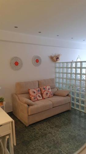 APARTAMENTO LOFT PRIMERA LÍNEA de playa, vistas altas mar y castillo