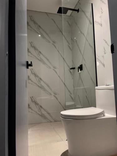 Salle de bains dans l'établissement Hotel Dix
