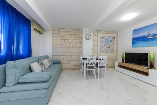 Apartmani Marin