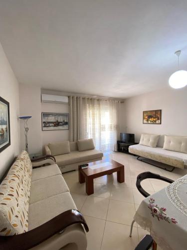 Alvi Apartment 1