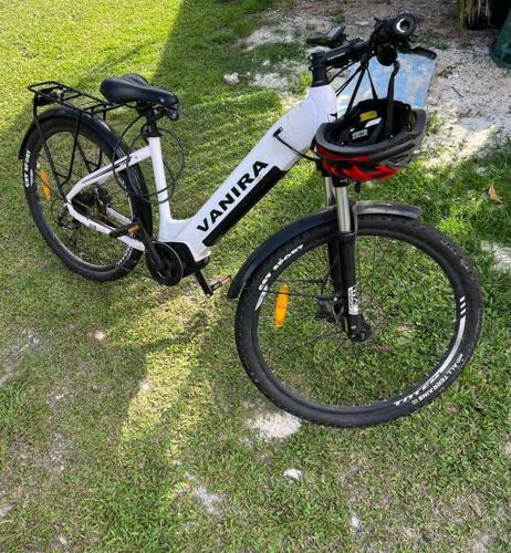 Gallery image of Tiny house et un vélo à assistance électrique (VAE) in Puahua