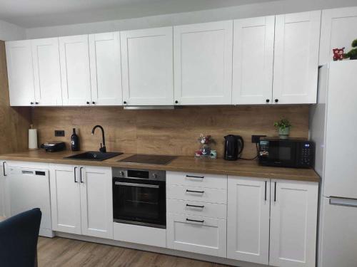 Apartments with parking space Kosinozici, Porec - 23146