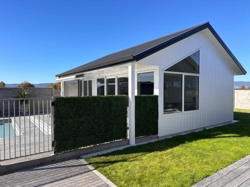 Fotografie z fotogalerie ubytování Hobbiton Pool House v destinaci Matamata
