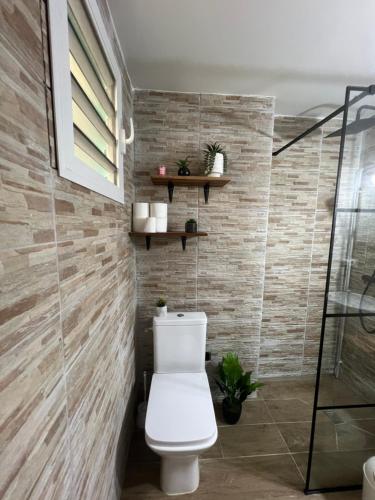 Un baño de Laroom Kanel - Vue Mer & Piscine
