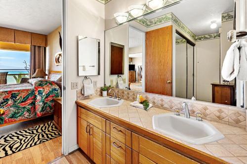 Et badeværelse på 2bd Oceanfront Views - sk344 - Sullivan