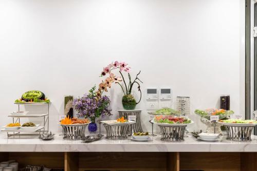 Mad på hotellet eller i nærheden