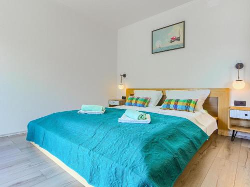 Sea-view apartment in Kastel