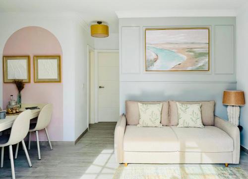 Canaryislandshost l Sal de Mar