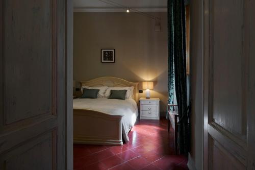 Charming & Authentic 1BR in Florence Historic Center, Near the Duomo