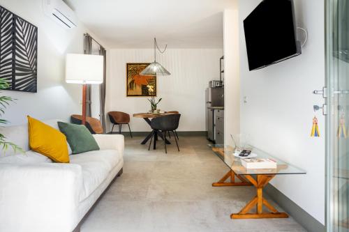 Μια τηλεόραση ή/και κέντρο ψυχαγωγίας στο Casale Lorenzo Appartamenti