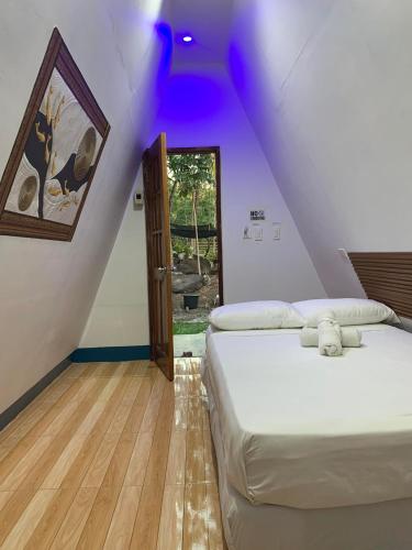 Postel nebo postele na pokoji v ubytování King Odin's A-House