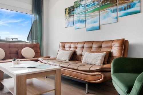 Stunning flat with pool&padel by Costarentals - M4