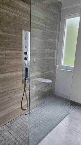Ένα μπάνιο στο Camera con cucina e piscina a un passo da Torino