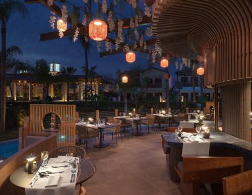 Restaurace v ubytování Olympic Lagoon Resort Ayia Napa