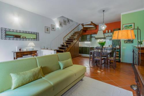 Ruang duduk di Casa Bellosguardo in Vinci