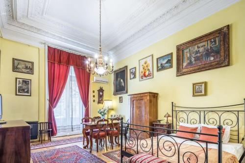 Jozsef-Corvin Central