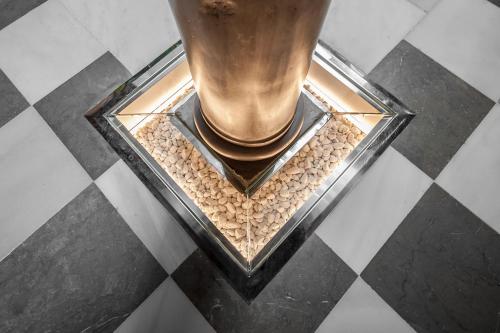 an overhead view of a column on a floor at Hotel Casa Palacete Tablas by Maxi Hoteles in Granada