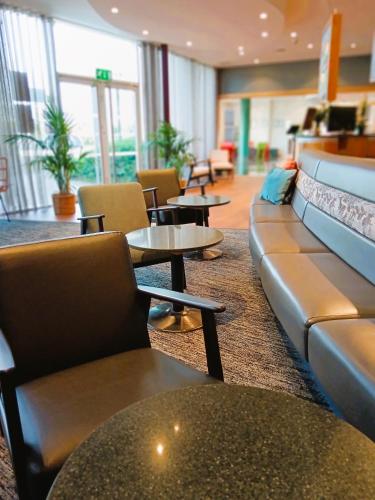 Future Inn Cardiff Bay photo 51