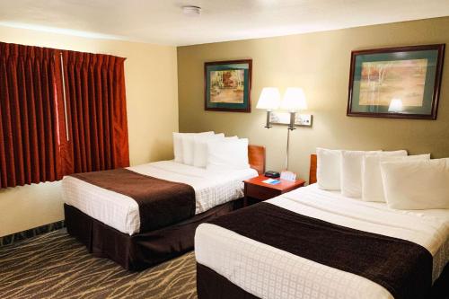 Gallery image of Rodeway Inn & Suites in Sheridan