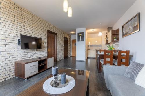 Dapur atau dapur kecil di Apartamenty Bałtyckie - Bulwar Portowy - widok na port, centrum, najlepsza lokalizacja w Ustce