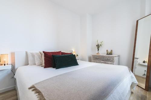 Home2Book Elegant & Cozy Retreat Las Palmas