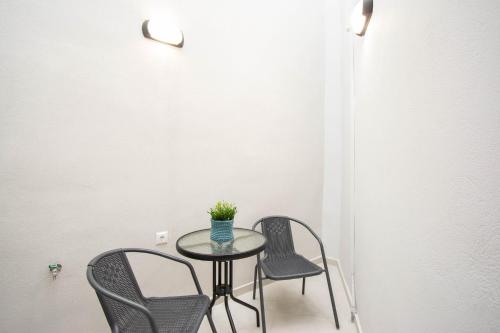 Basil Central Studio - by Checkin