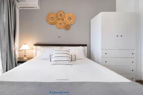 LeisureNest Villa Pefkochoriにあるベッド