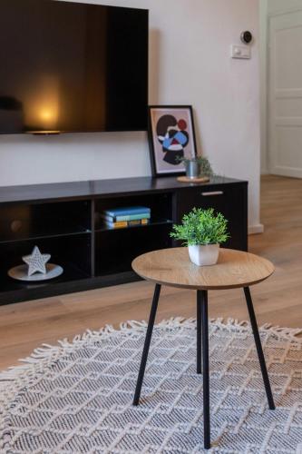 Niko's Apartment URBAN STAY