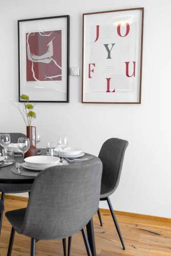 Фотография из галереи Stylish Apartment - Free Parking, Cinema, by Gravity Prague в Праге