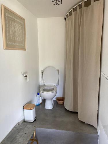 Ένα μπάνιο στο Loft dans les Collines de l'Estaque