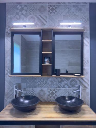 Fotografie z fotogalerie ubytování Maison Familiale Moderne avec Grand Jardin à Bommes - Un Havre de Paix pour vos Vacances v destinaci Bommes