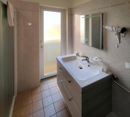 Ένα μπάνιο στο Casa Bivi - Apartments with 1 and 2 bedrooms - Click here for more availabilities