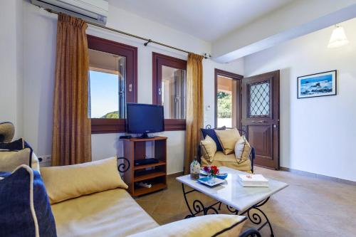 Naiades - Serene Getaway near Skopelos Town
