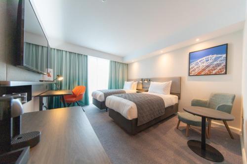 Standard Twin Room with Two Single Beds - Top Floor