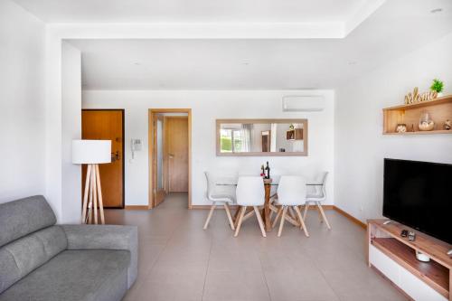 Ground Floor Apartment with Pool