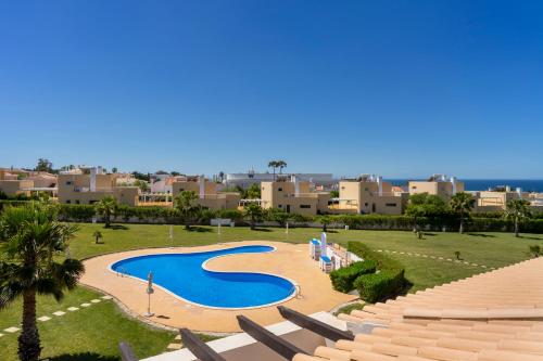Ground Floor Apartment with Pool