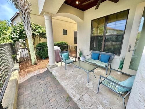 1953 Villa Lago photo 28