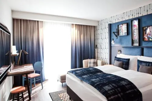 Hotel Indigo Berlin - East Side Gallery by IHG photo 16