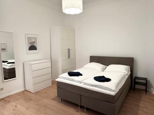 Be in Berlin Apartments at Charlottenburg Castle photo 11