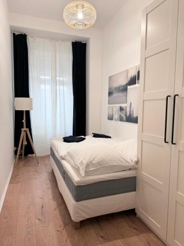 Be in Berlin Apartments at Charlottenburg Castle photo 20