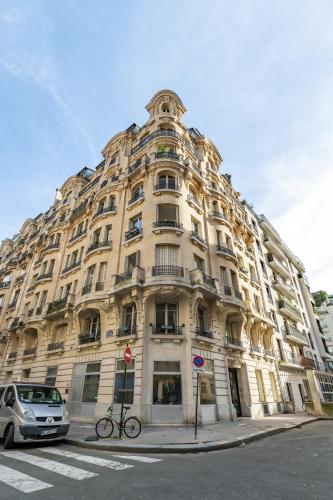 Romanctic Loft near Eiffel Tower